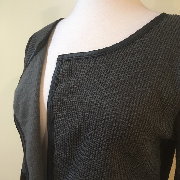 💥 CLEARANCE Waffle Knit Leather Trim Cardigan - Picture 3 of 5